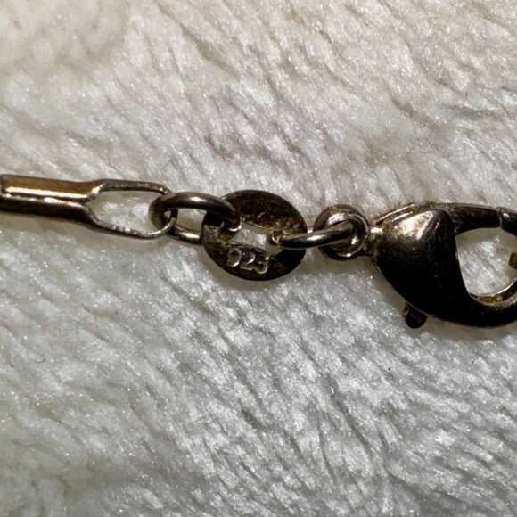 💿 Sterling Silver Chain Necklace • 18” Smooth & Sleek • Minimalist Style - Picture 3 of 4